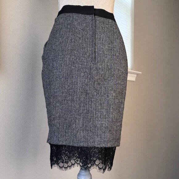 H&M Lace Detail Wool-Blend Skirt With Pockets - Size 6 - Picture 5 of 8